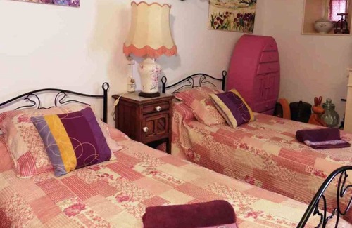 Durfort-et-Saint-Martin-de-Sossenac Hotel | Bed and breakfast 1900