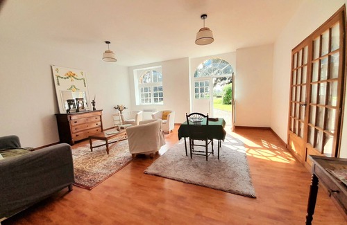 La Chapelle-du-Bois-des-Faulx House | The Castle Stables