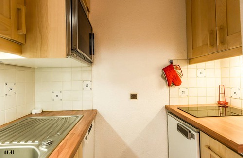 Montchavin Apartment | Cozy 6-pers duplex 150m from slopes with free parking, balcony, raclette and fondue appliances