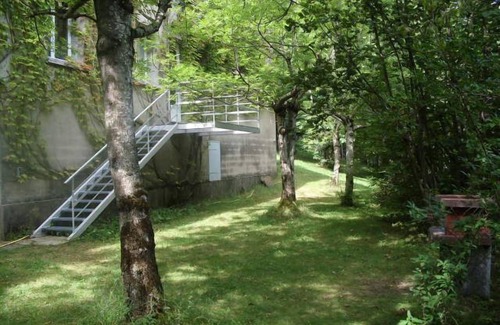 Pont-de-Montvert-Sud-Mont-Lozere House | In the heart of a chestnut grove