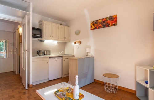La Madrague Apartment | Hauts de la Madrague by Interhome