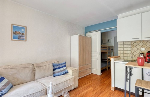 La Madrague Apartment | Les Aigues Marines by Interhome