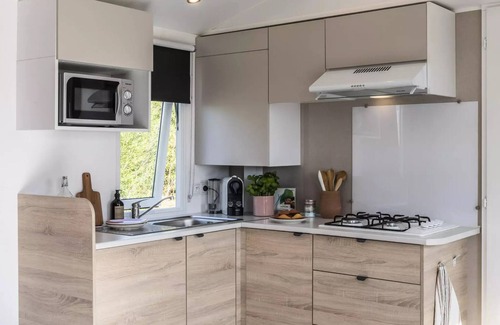 Saint-Martin-Lars-en-Sainte-Hermine House | Naturist campsite Le Colombier* - Mobile home Privilège Mourat 3 Rooms 4 People