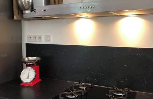 Saint-Maximin-la-Sainte-Baume House | 9-person villa with swimming pool and outdoor games for children in Provence Verte.