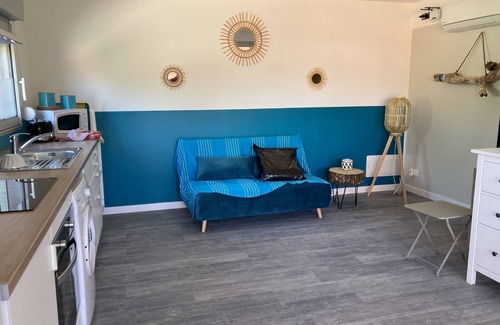 Sainte-Lucie-de-Porto-Vecchio House | Villa"crocus", Agréable et Jolie Villa, 2 Pers. à 300m de la Plage Pinarello