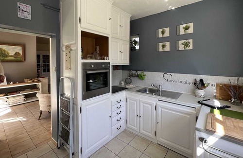 Sorges-et-Ligueux-en-Perigord Villa | Villa with swimming pool and a vast landscaped park. For 6 to 14 travelers.