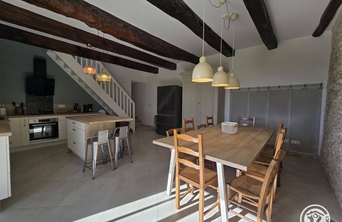 Sorges-et-Ligueux-en-Perigord Cottage | Charming house with large garden, pets allowed in Sorges