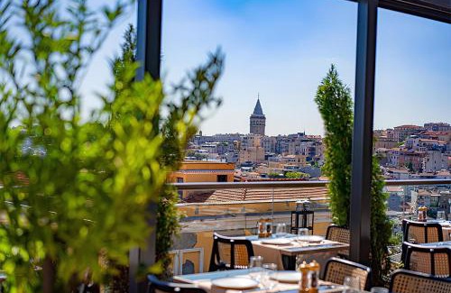 Tophane Hotel | Fragments Hotel
