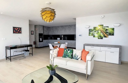 Tabua Apartment | Francelho 1 Apartment by LovelyStay