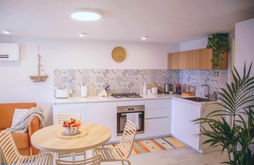 Alcamo Marina Apartment | Francesca's Beach house with parking-Castellammare