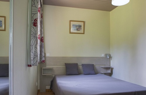 Nans-sous-Sainte-Anne Cottage | Franche Comté in Doubs Cottage in calm Lison river 1st category fishing