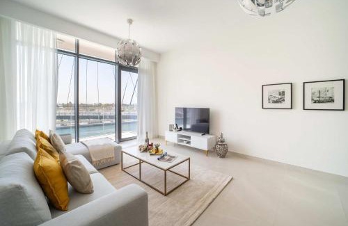 Al Safa Apartment | Frank Porter - Canal Front Residence 2