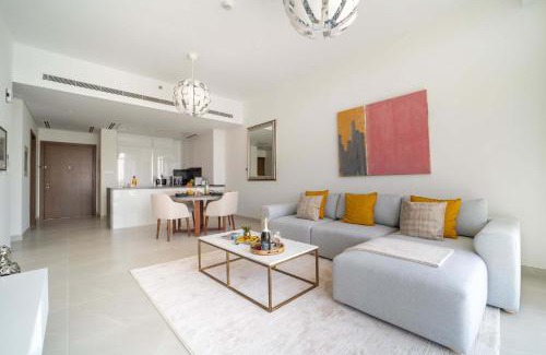 Al Safa Apartment | Frank Porter - Canal Front Residence 2
