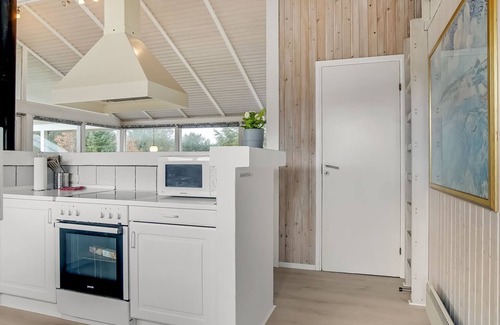 Lonstrup House | "Franka" - 950m from the sea by Interhome