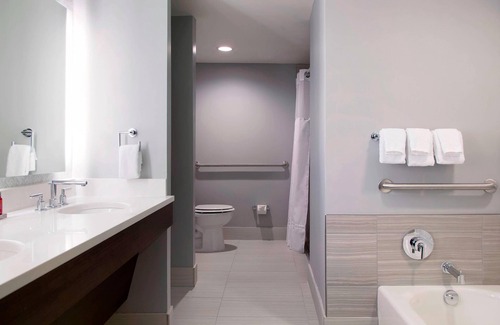 Franklin Hotel | Franklin Marriott Cool Springs