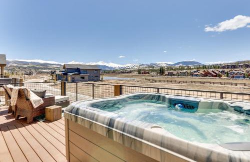 Fraser House | Fraser Getaway with Deck Near Winter Park Resort!
