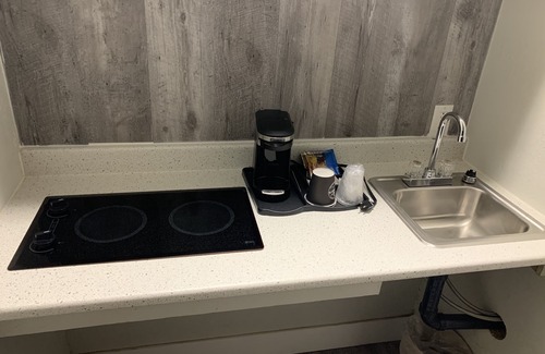 Prince George Hotel | Fraser Inn