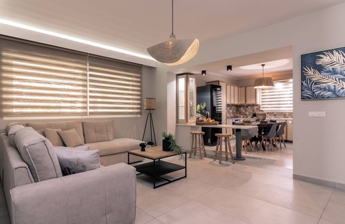 Ayios Kirikos Villa | Fratelli Villa, with Heated Pool & Spa Whirlpool