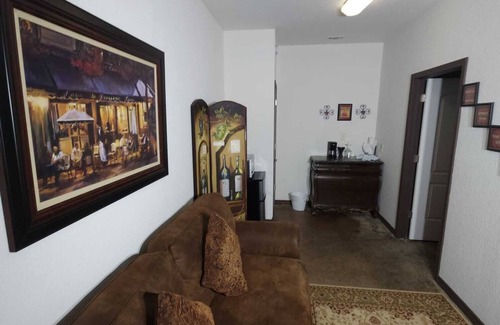 Fredericksburg Apartment | Fredericksburg Escape | Wineries & Hot Tub