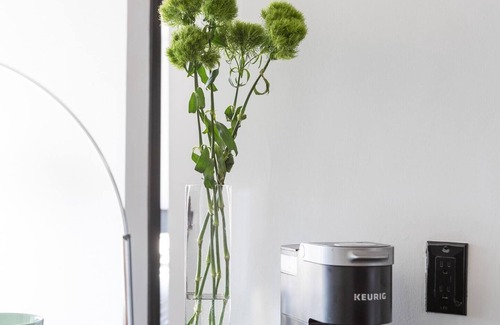 Bowery Condo | Free Gym, Doorman, Terrace, Amazing Views, Elevator!