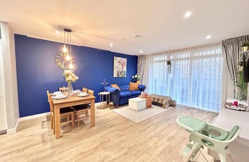 Lansbury Apartment | Free GYM, Rooftop, Canary Wharf, Morden New build