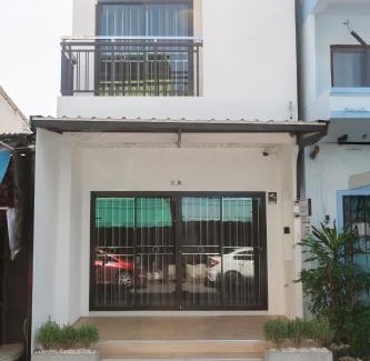 Hat Yai House | Free Netflix 2BR 8 Pax 6Mins to Lee Garden 1 Min walk to 7Eleven