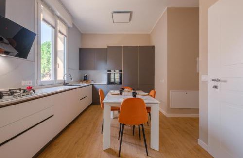 San Donato-San Vitale Apartment | Free Parking In Centro - Suite Home San Vitale
