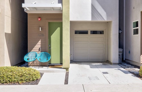 Sacramento House | Free Parking - Mins to Downtown & Sac River