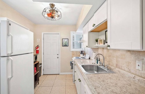 St. Augustine Apartment | Free Parking, Smart TV, Uptown St. Augustine