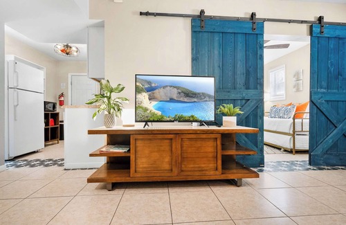 St. Augustine Apartment | Free Parking, Smart TV, Uptown St. Augustine