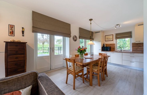 Hoofdplaat House | Fréjus 110 - Kustpark Village Scaldia - Detached holiday villa with spacious garden, directly at the lake