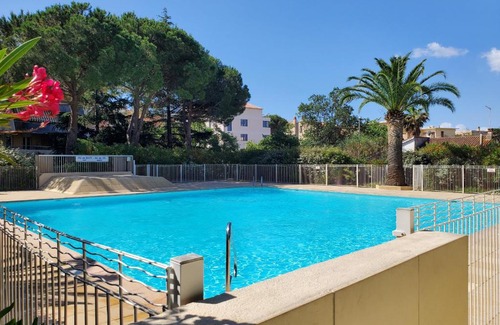 Frejus Plage Apartment | FREJUS PLAGE Miougrano T2 55m2 Climatise Piscine