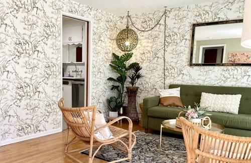 Fremont Apartment | Fremont Artful Escape | Walkable Garden Apartment