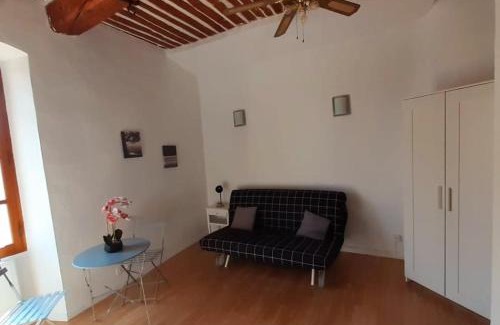 Fayence Apartment | French Cocoon