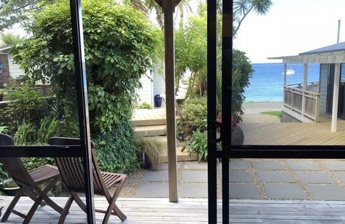 French Pass Bed & Breakfast | French Pass Beachfront Villas