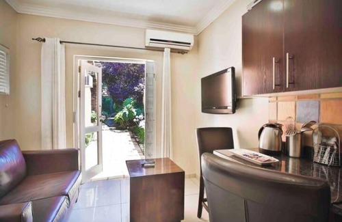 Centurion Apartment | French Quarter No Loadshedding