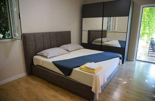 Lopud Island Apartment | Frenchie suite