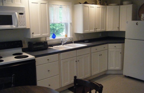 Castine Cottage | Fresh and Airy Cottage in Historic Village by Penobscot Bay