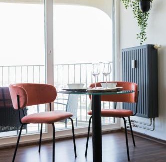 Antonsviertel Apartment | Fresh apartment - 20th floor - Netflix - Center