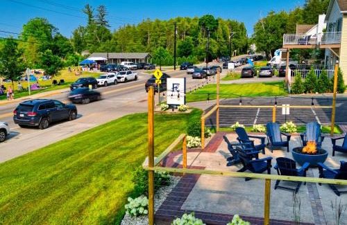 Fish Creek Hotel | Fresh Coast Motel
