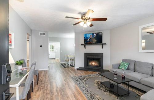 Nashville Apartment | Freshly Renovated - Minutes from Downtown & BNA