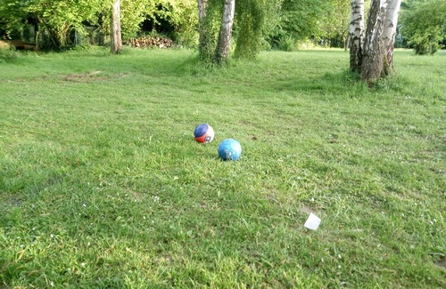 Saints House | Friendly moments close to Disneyland Paris