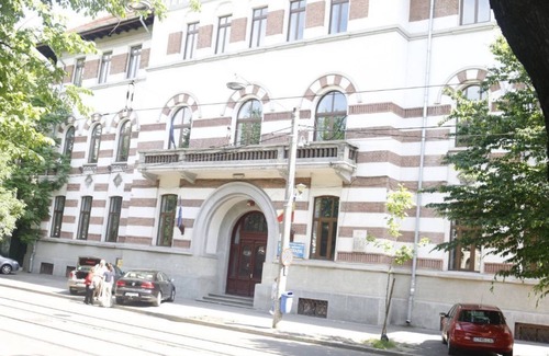 Sector 2 House | Friendly Studio 5 .