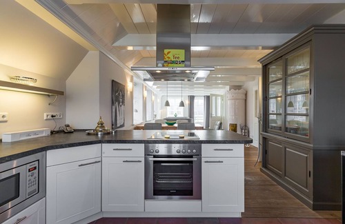 Oldsum House | Friesen-Kate-Oldsum