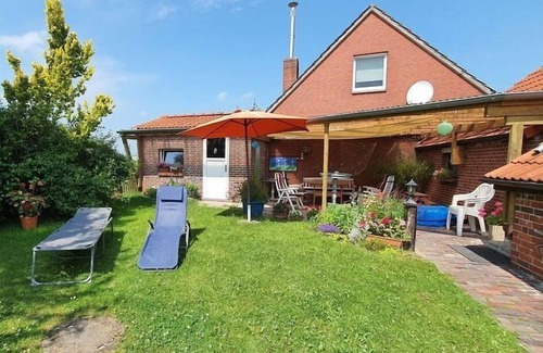 Buttforde House | Friesenblick Comfortable holiday residence