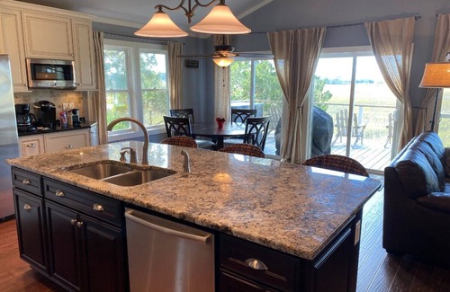 Saint Helena Island House | FrippinFun - Three Bedroom House, Sleeps 8