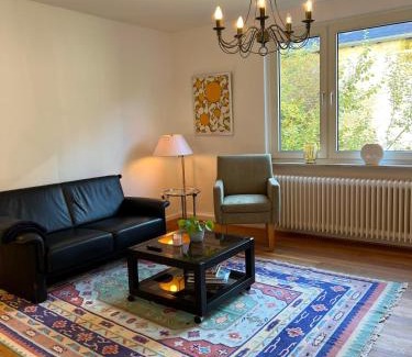 Elberfeld Apartment | Frisch renovierte Ferienwohnung mit Balkon in zentraler Lage