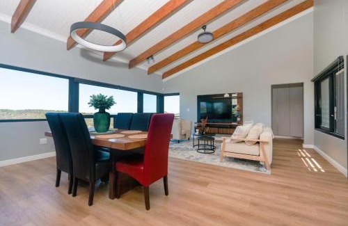 Brenton-on-Sea Villa | FrizNite 1