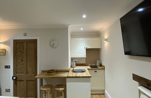 Llangollen Apartment | Fron Hyfryd Bach Apartment, Llangollen