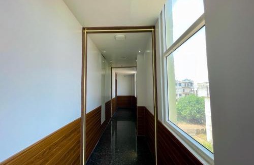 Ujjain Hotel | FRONT SEA VIEW ROOMS with-ROOF TOP SWIMMING POOL LUXUARY HOTEL TB - S- PURI
